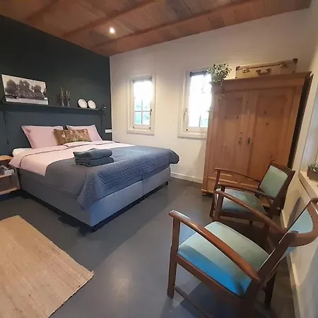 't Bievink - Buitengewoon Overnachten 3*